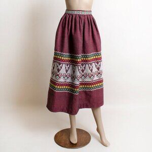 Vintage Guatemalan Bird Embroidered Floral Border Print Ethnic Skirt Midi Maroon